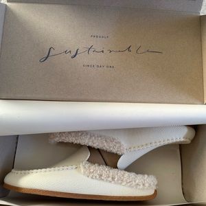 New Rothy’s scuff slippers size 9